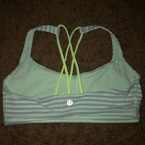Lululemon sports bra